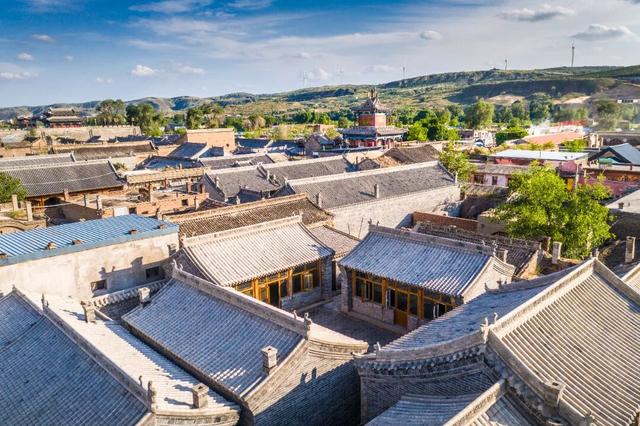 @榆马选手 免费游石峁遗址文化旅游区，持续加载中……