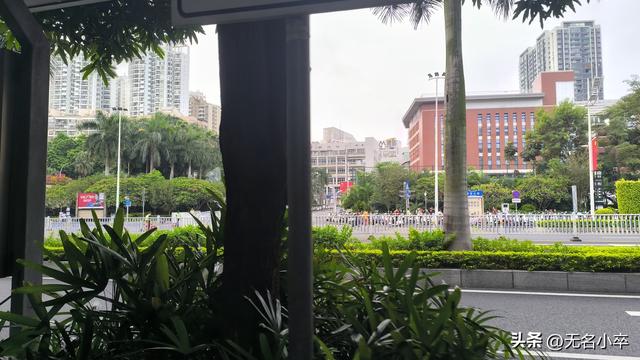 这是专属广西南宁的国庆节，人山人海，只为一场共同的仪式