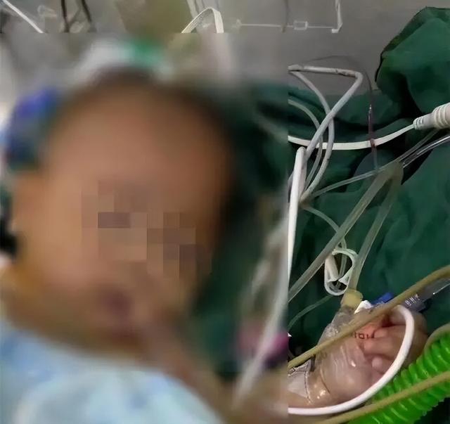 涉事医院删除小洛熙尸检报告情况说明，胡锡进发声：刚发就删，不好，传递了额外的复杂信息