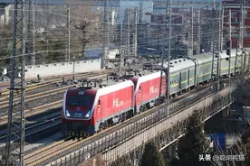 T82次南宁开往上海南，沿贵港、玉林、贺州、零陵、衡阳方向运行图片