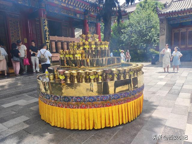 西安最值得一去的寺庙，不花钱却上香祈福全有，康熙乾隆亲笔题字