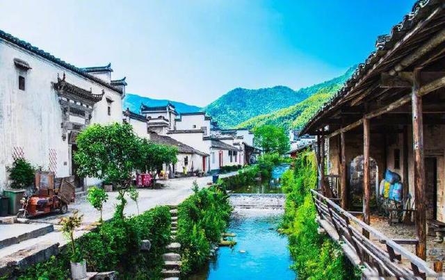 藏在宏村身后的水墨秘境:卢村,与时光对坐的千年古村!