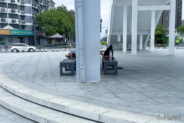 总投资超5亿，丹阳滨江公园让人眼前一亮，更有市民喜欢酣睡于此