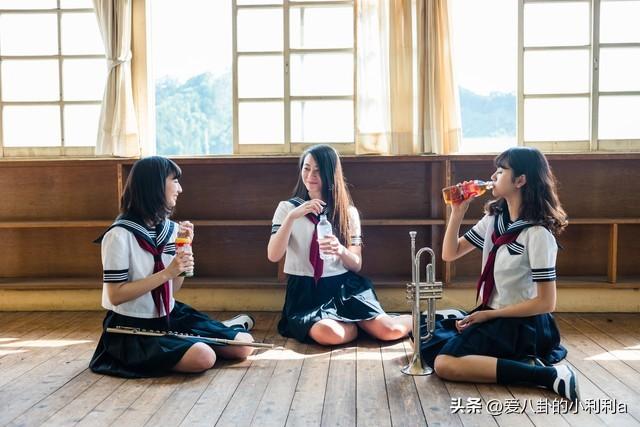 笑不活了。中国28岁留学生嫖娼16岁日本女高中生被抓：为了学日语