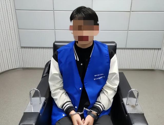 大批内鬼被抓！公安部披露惊人内幕，幕后黑手身份曝光，不简单