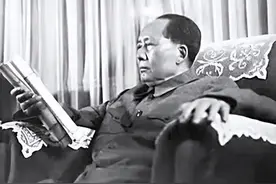曾经的有功之臣被冤枉后，连降十级，毛主席得知：我要亲自过问图片