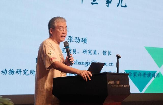 花影蜂踪·城野共生——“自然里的深圳”科普阅读推广系列活动甜蜜启幕