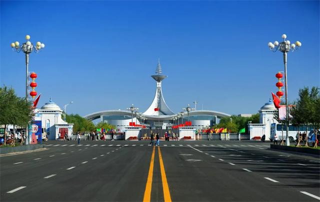 【教师专属】阿拉善给您“放价”啦！2025全年凭证有优惠！