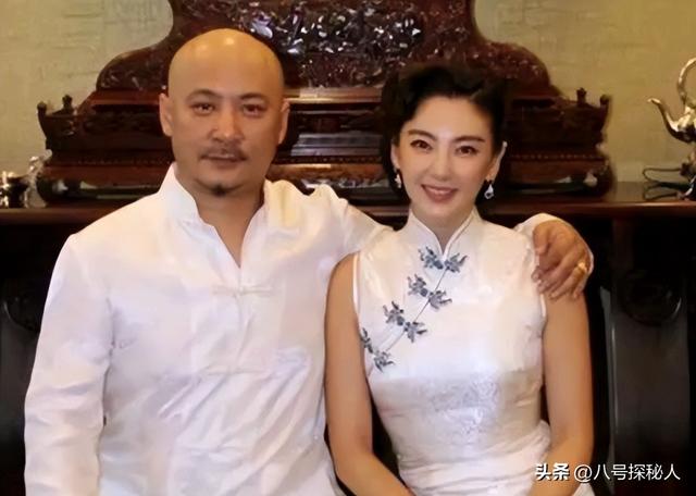 色字头上一把刀！“纵欲过度”的张雨绮，终走上萧亚轩的“老路”