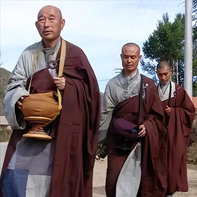 2015年，李敖给两位大和尚面相，直言释永信目露凶光，修行很低