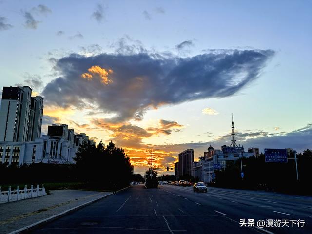我在草原看日落晚霞，记录激动的那一刻