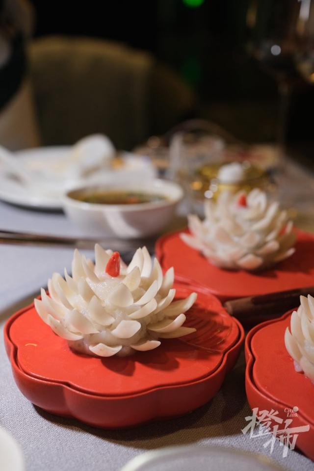 花胶煲干菜 2026年花胶菜干汤功效与禁忌