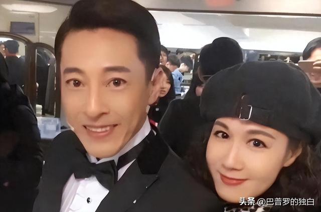 夫妻俩为了不变老，坚持31年不吃肉不生子，如今59岁近照不敢认