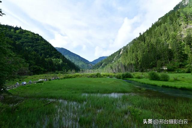 九寨沟:梦幻海子,人间绝色(图)