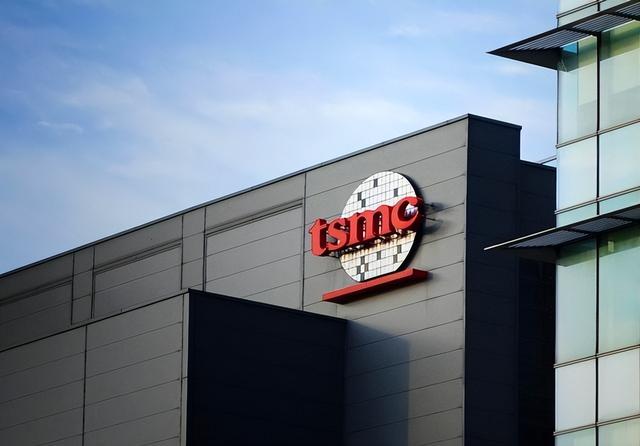 北京打来电话，特朗普直接中断采访，中方提出一个要求	，事关台海