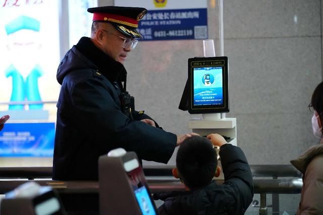 1次购票，15天任性逛！东北首推冰雪旅游计次票