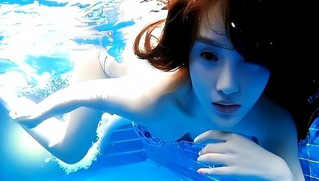 牡丹花下死！做鬼也风流，这一次没人救得了43岁怀二胎的李小璐
