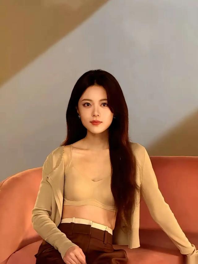 看到赵今麦的内衣广告，我第一反应是：疯了吧？