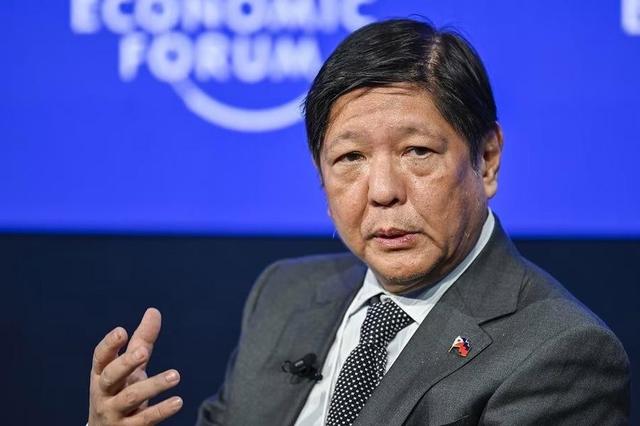 特朗普直接跟菲律宾划清界限，称我们跟中国关系很好，若是惹出了什么事，你们自己负责