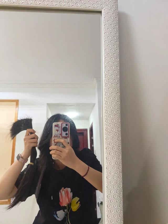 10月	，「需要另一个同类」