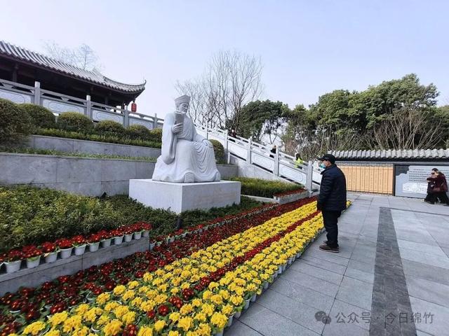 绵竹市人民公园焕新亮相！再现昔日热闹场景！