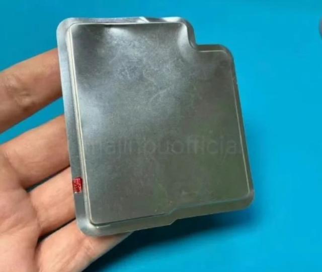 苹果不按常理出牌？iPhone17 Air这电池，是认真的么？