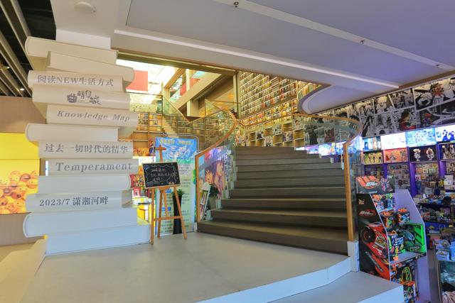 曲靖书城，比景区更安静，比故居更鲜活，触摸这座城市的文化客厅