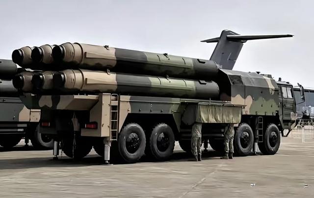 连夜撤走导弹，美军给了高市早苗一记响亮的“耳光”：怕中国实锤