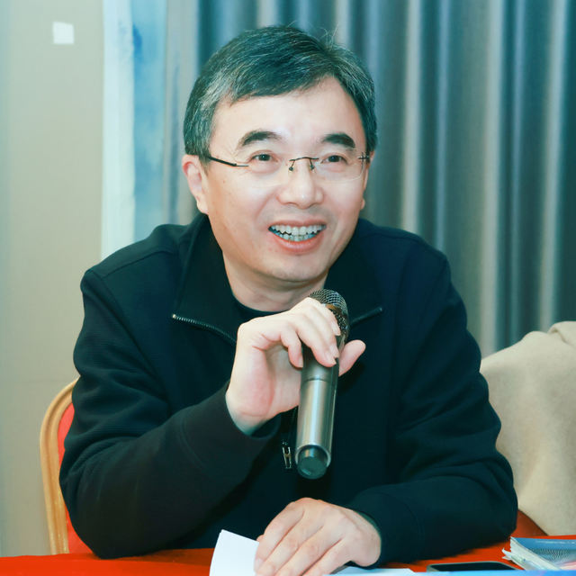 桐昆·中国纤维流行趋势2025/2026总结会在京举行