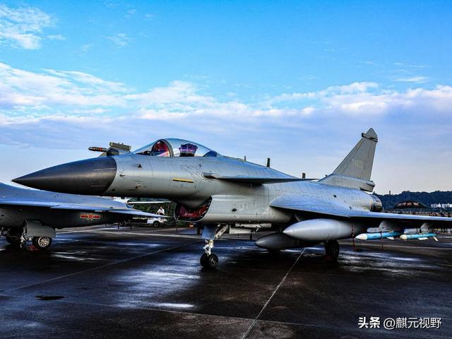 高市积极备战，明白人山本太郎戳穿真相：日本军事根本不敌中国