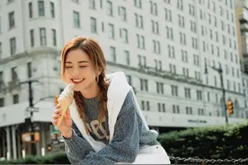 蔡卓妍怎么一直这么年轻呀！她一直都长得好漂亮！图片