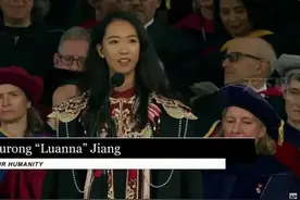 2025年哈佛大学毕业典礼，中国女孩蒋雨融演讲火了图片