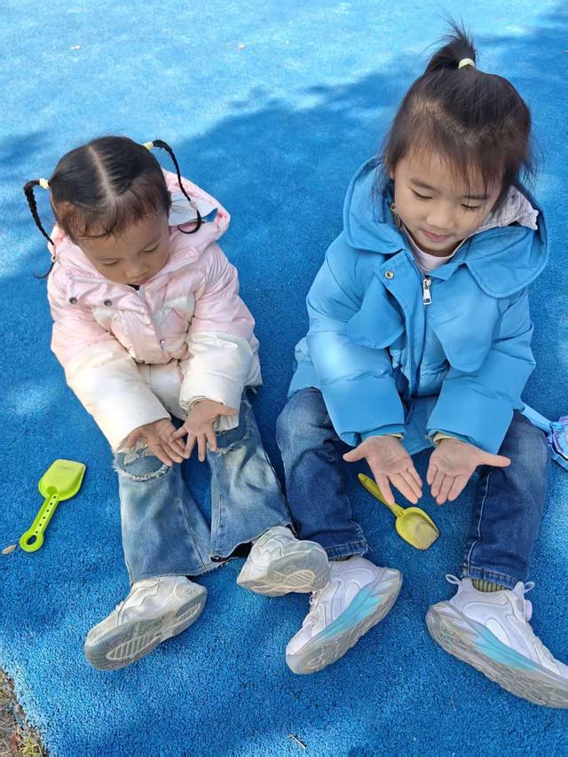 想让孩子学会分享？先让他体验一下‘自私’的滋味！