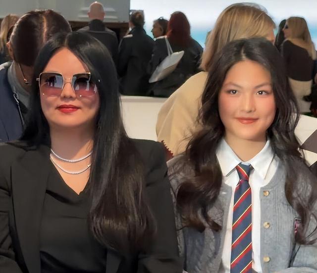 李湘也没料到，频繁进出高端场所的女儿王诗龄，已成为她最大底气