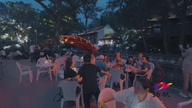 足球+非遗+夜经济 全国首个“园林足球夜市”点燃文旅新爆点