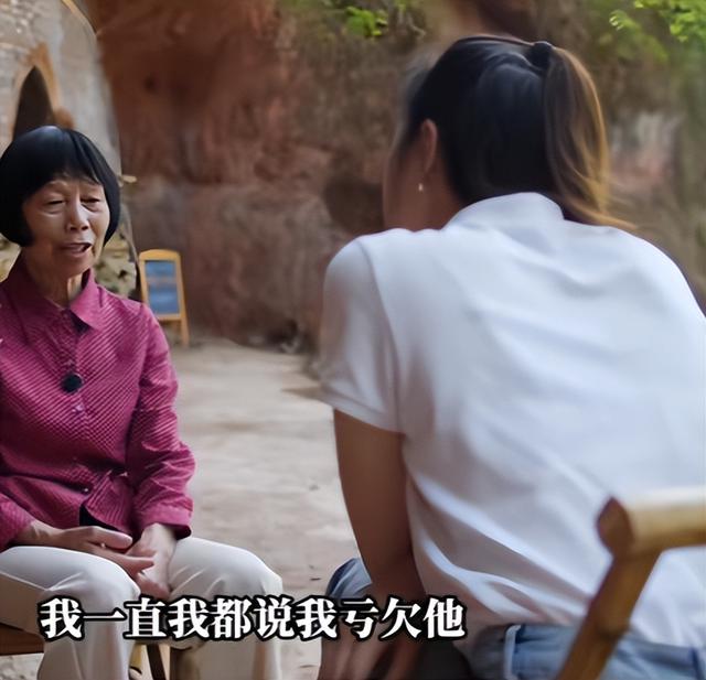 活久见！四川35岁小伙住山洞，不工作不结婚不生娃，月销才300块