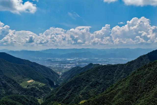 逛古村，喝咖啡，高端的度假就是这么朴实无华