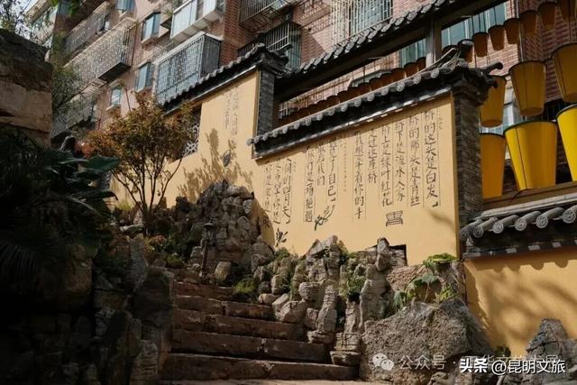 即将爆火！昆明这个网红打卡点建成开放，带TA走上这条离天空更近的栈道！