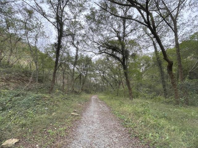 骑游探访滁州小蓝湖“蓝眼睛”白米山矿坑