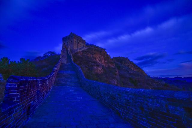 夜幕下的金山岭长城！