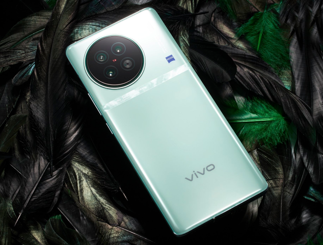 �ֻ�������̫����4����Լ۱ȡ��Ļ��ͣ����콢������������