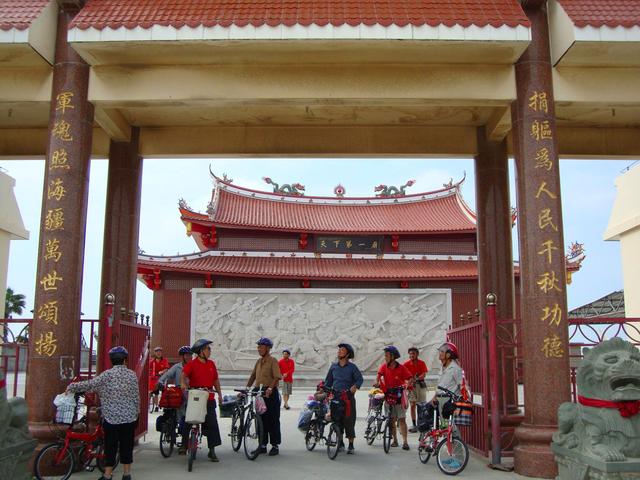 五十岁的我踏上新旅程 首骑单车(三)崇武2010.9.23---26)