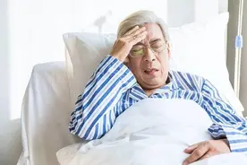 不论男女，头部若出现3种异常，暗示多半是脑梗脑溢血，尽早就医图片