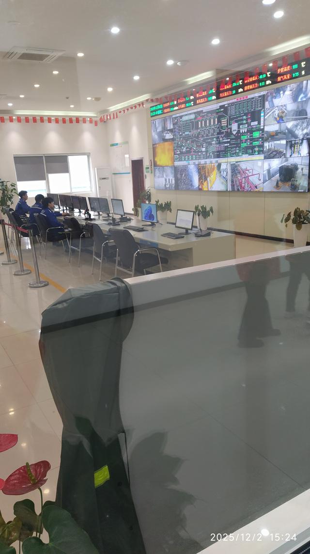 跟着垃圾来旅行——参观垃圾处理厂。