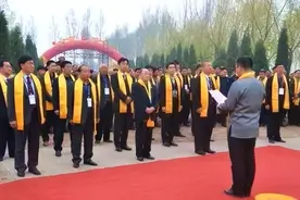 2004年漂泊韩国360多年的家族，来到中国认祖归宗，是怎么回事？图片