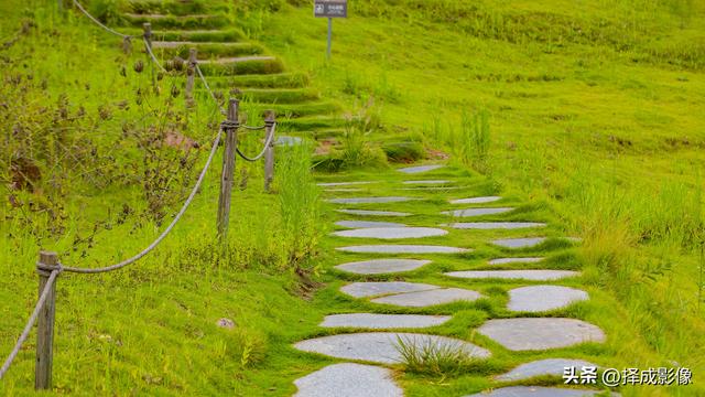 “成都之眼”竞在龙泉丹景山