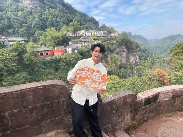 12位小红书博主挖到黄山秋日宝藏！9大私藏站点美到跺脚 | 皖美秋日