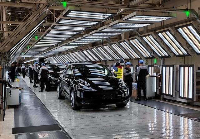 中美投资对比：美在华有7万家企业，总投超1.2万亿美元，中国呢？