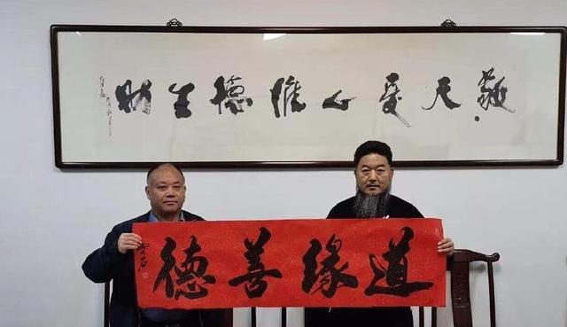 不查不知道一查吓一跳，掌管少林寺38年的释永信，私下到底多享受