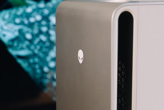 Alienware外星人Area-51台式机评测：游戏天花板体验是什么样？